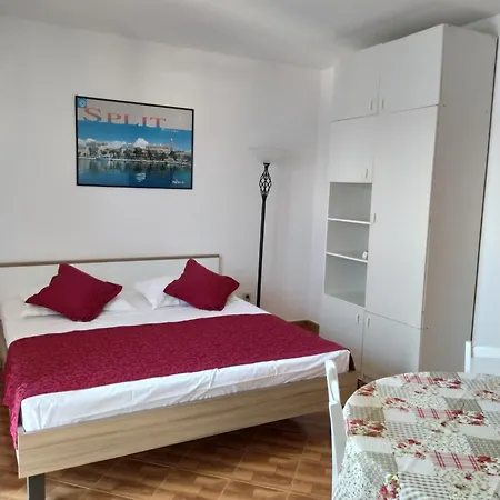 Ani Apartmán *