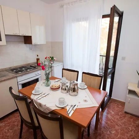 Apartmán Ani Celina